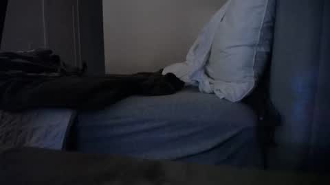 hotwifeyosh online show from April 18, 1:31 am