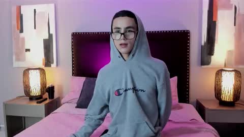 Jostyn Rous online show from March 19, 12:42 pm