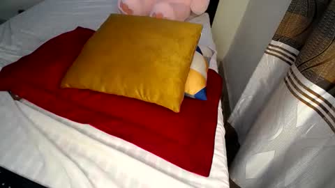 Snapshot of josyjee chatting on October 2, 9:22 pm Josy online show from October 2, 9:22 pm