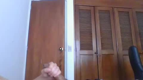 Snapshot of jovenvergonguapo09 chatting on December 27, 9:00 pm Van Helsing online show from December 27, 9:00 pm