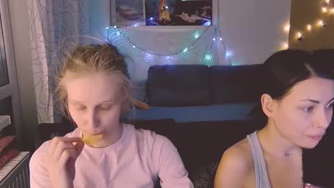 joy_keys online show from February 17, 11:53 pm