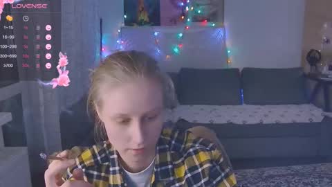 joy_keys online show from March 9, 6:00 pm