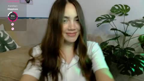 Snapshot of joyandlove chatting on April 30, 8:57 pm Ti online show from April 30, 8:57 pm