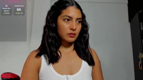 Snapshot of joyaoscura55 chatting on September 24, 7:17 pm sofiaparker8 online show from September 24, 7:17 pm