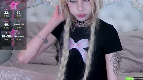 Snapshot of joybarker chatting on December 23, 3:48 am Joy Barker online show from December 23, 3:48 am