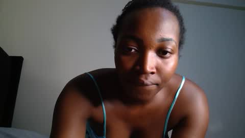 joyce1080 online show from March 5, 12:12 pm