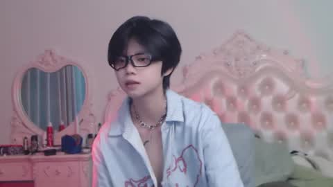 joycekay online show from June 11, 12:43 am