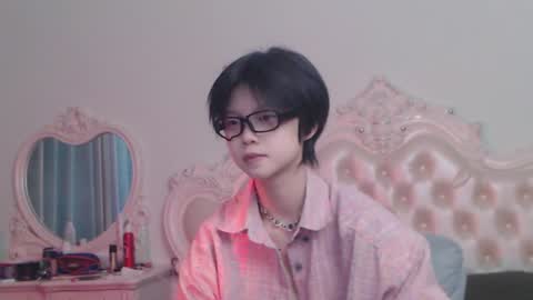 joycekay online show from June 24, 4:44 am