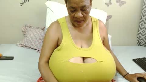 Snapshot of joycemando chatting on February 16, 9:04 am DairyQueen online show from February 16, 9:04 am