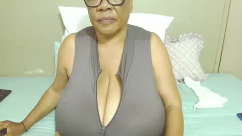 DairyQueen online show from January 12, 7:13 am