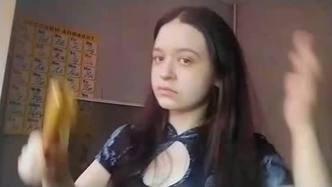 joyealice online show from April 12, 12:10 pm