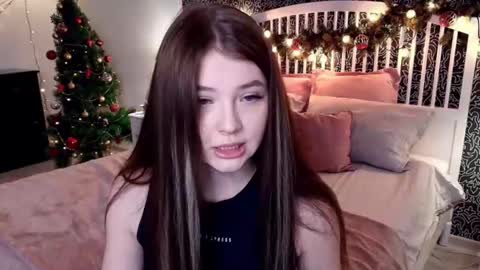 Ginny online show from December 25, 9:22 pm