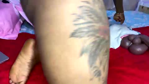 Butterflyass online show from May 27, 4:48 pm