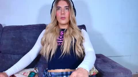 joywinks online show from March 12, 1:56 am