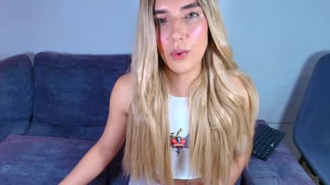 joywinks online show from April 19, 1:16 am