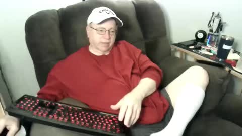 jpmel99 online show from December 13, 10:59 pm