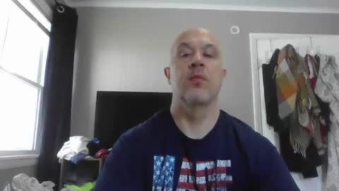 Snapshot of jr1871 chatting on January 11, 2:33 pm jr1871 online show from January 11, 2:33 pm