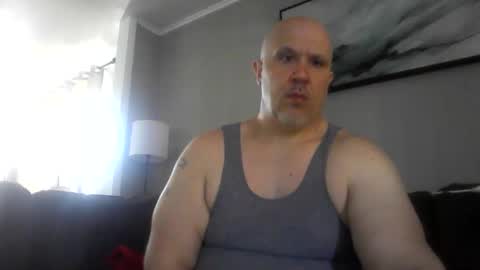 Snapshot of jr1871 chatting on May 12, 1:52 pm jr1871 online show from May 12, 1:52 pm