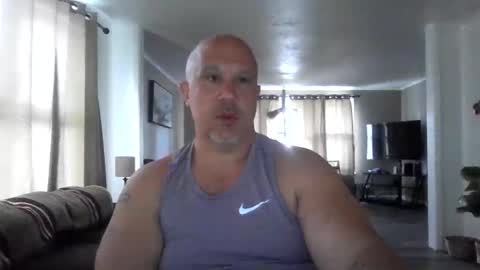 Snapshot of jr1871 chatting on May 28, 3:09 pm jr1871 online show from May 28, 3:09 pm