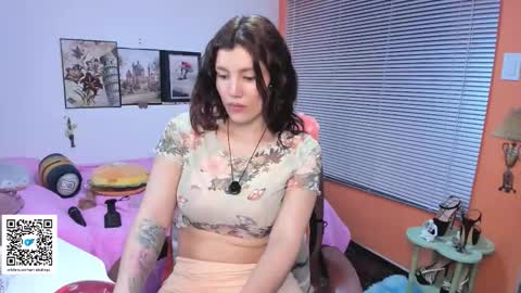 Camila Buitrago online show from September 25, 12:25 am