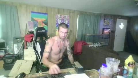 jrizzle1111 online show from October 27, 8:35 pm