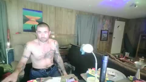 jrizzle1111 online show from February 5, 9:47 am