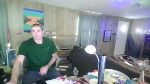 jrizzle1111 online show from February 6, 12:41 pm