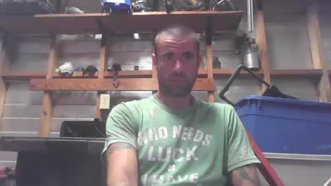Snapshot of jrizzle1111 chatting on May 24, 3:55 am jrizzle1111 online show from May 24, 3:55 am