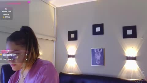 Snapshot of jsneiidy_ath chatting on February 8, 11:33 am Josneidy Jos online show from February 8, 11:33 am