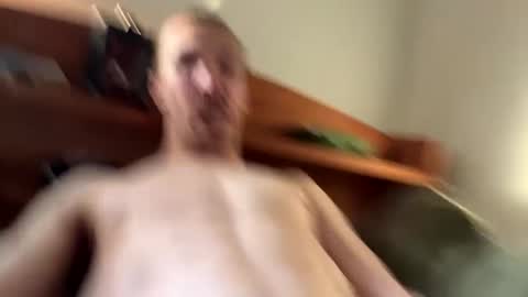 Snapshot of jstahl324 chatting on October 8, 12:58 pm Orgasm324 online show from October 8, 12:58 pm