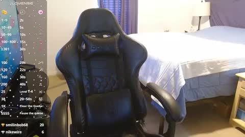 Snapshot of jtripled chatting on February 19, 4:55 pm Jessi Dee online show from February 19, 4:55 pm