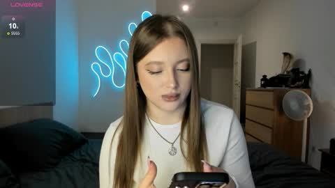 Julia and Julia online show from November 6, 2:07 pm