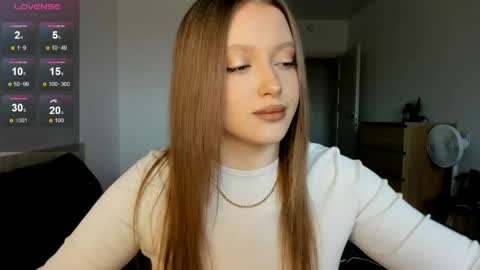 Julia and Julia online show from April 17, 9:01 am