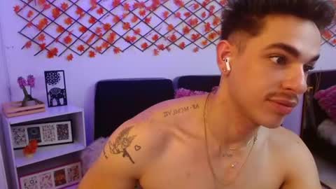 Juan online show from June 25, 2:11 am