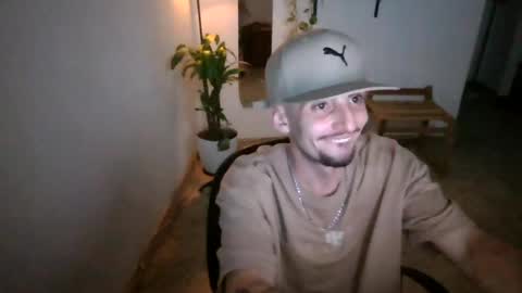 juan235665 online show from July 19, 3:10 am