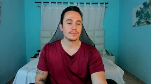 Juan online show from April 2, 8:06 pm