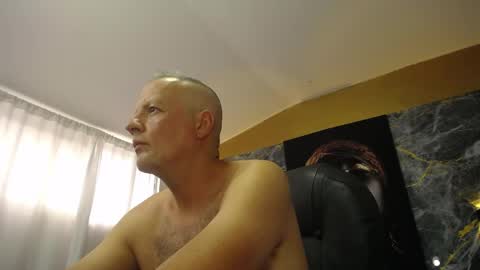 JUAN  online show from April 13, 7:08 pm