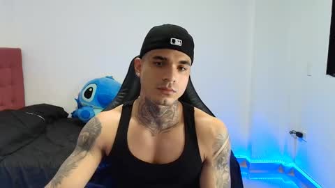 juan_gomez_1 online show from December 14, 12:27 am