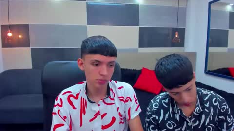 Snapshot of juan_nd_steven chatting on December 15, 1:22 pm JuanSteven online show from December 15, 1:22 pm