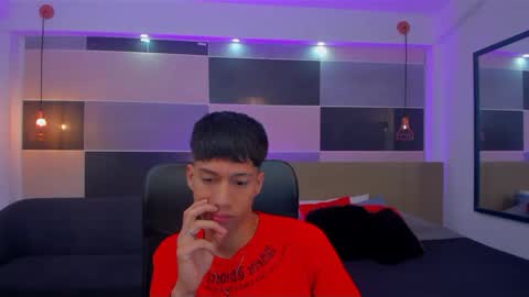 Snapshot of juan_nd_steven chatting on January 4, 12:49 pm JuanSteven online show from January 4, 12:49 pm