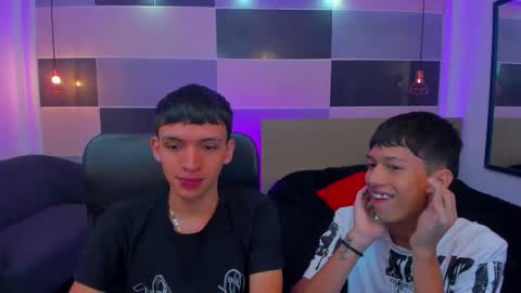 Snapshot of juan_nd_steven chatting on January 25, 12:16 pm JuanSteven online show from January 25, 12:16 pm