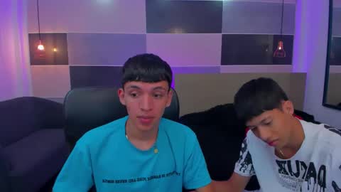 Snapshot of juan_nd_steven chatting on February 2, 12:46 pm JuanSteven online show from February 2, 12:46 pm