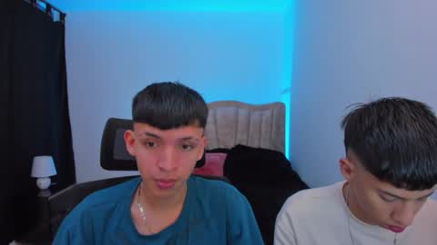 Snapshot of juan_nd_steven chatting on September 14, 12:59 pm JuanSteven online show from September 14, 12:59 pm