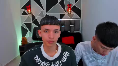 JuanSteven online show from March 15, 11:27 am