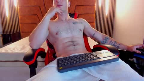 JUAN online show from November 20, 4:45 am