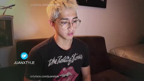 . online show from February 12, 6:52 am