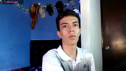 Snapshot of juandii26 chatting on May 26, 10:06 pm juandi online show from May 26, 10:06 pm