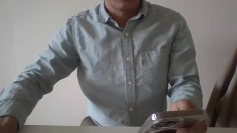 juanearth1 online show from April 22, 9:38 pm