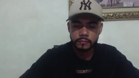 juanfe_style online show from May 1, 9:41 pm
