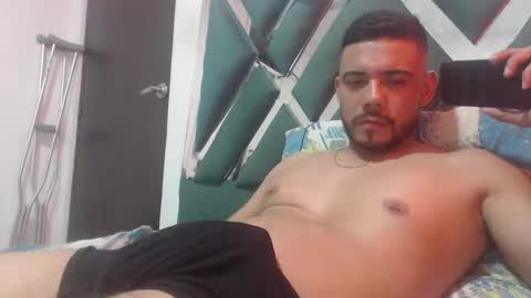juanfe_style online show from May 30, 9:01 pm